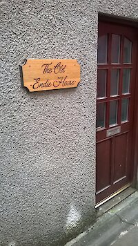 The Old Endie Hoose Logo